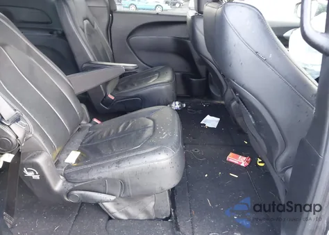 2018 Chrysler Pacifica Touring L из США, поврежденный, VIN 2C4RC1BG8JR193682